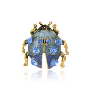Broche Scarabée Vintage avec design élégant