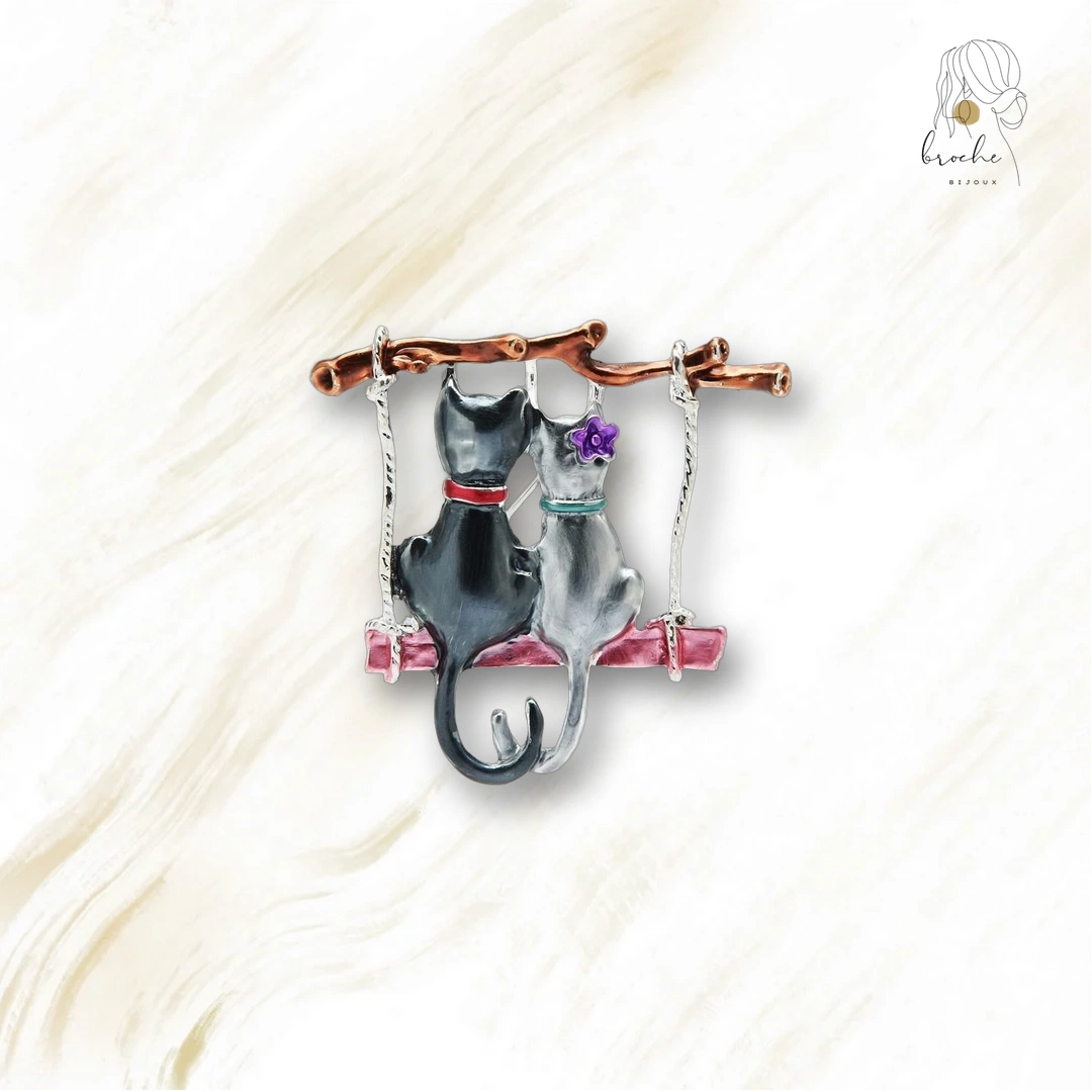 Broche Chat Balançoire Romantique