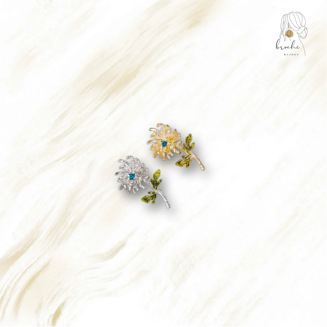 Broche En Forme De Fleur