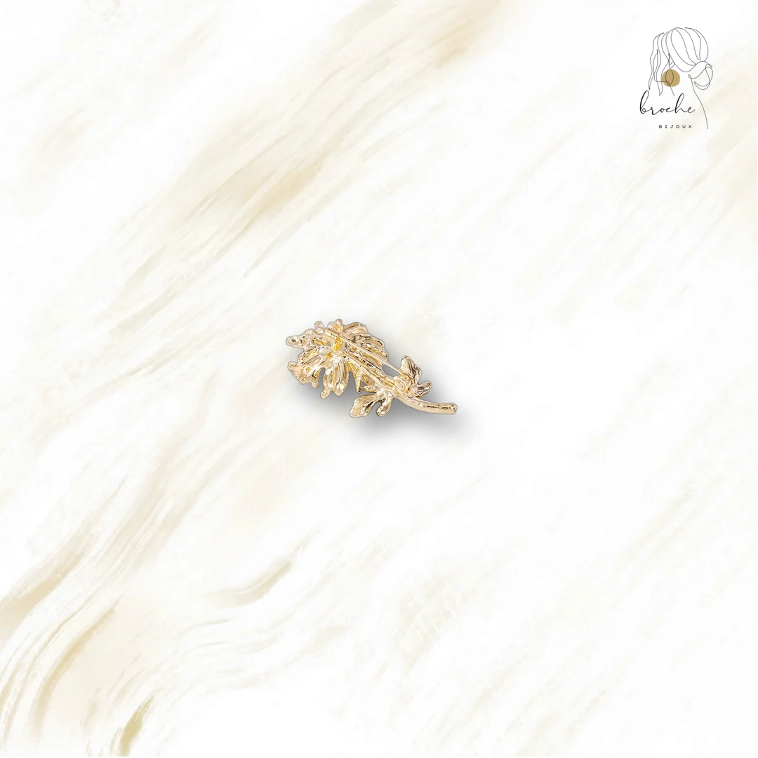 Broche En Forme De Fleur
