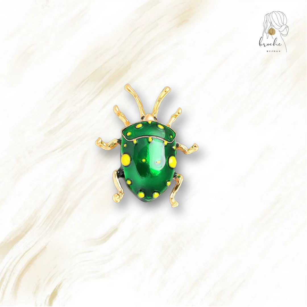 Broche Scarabée Doré